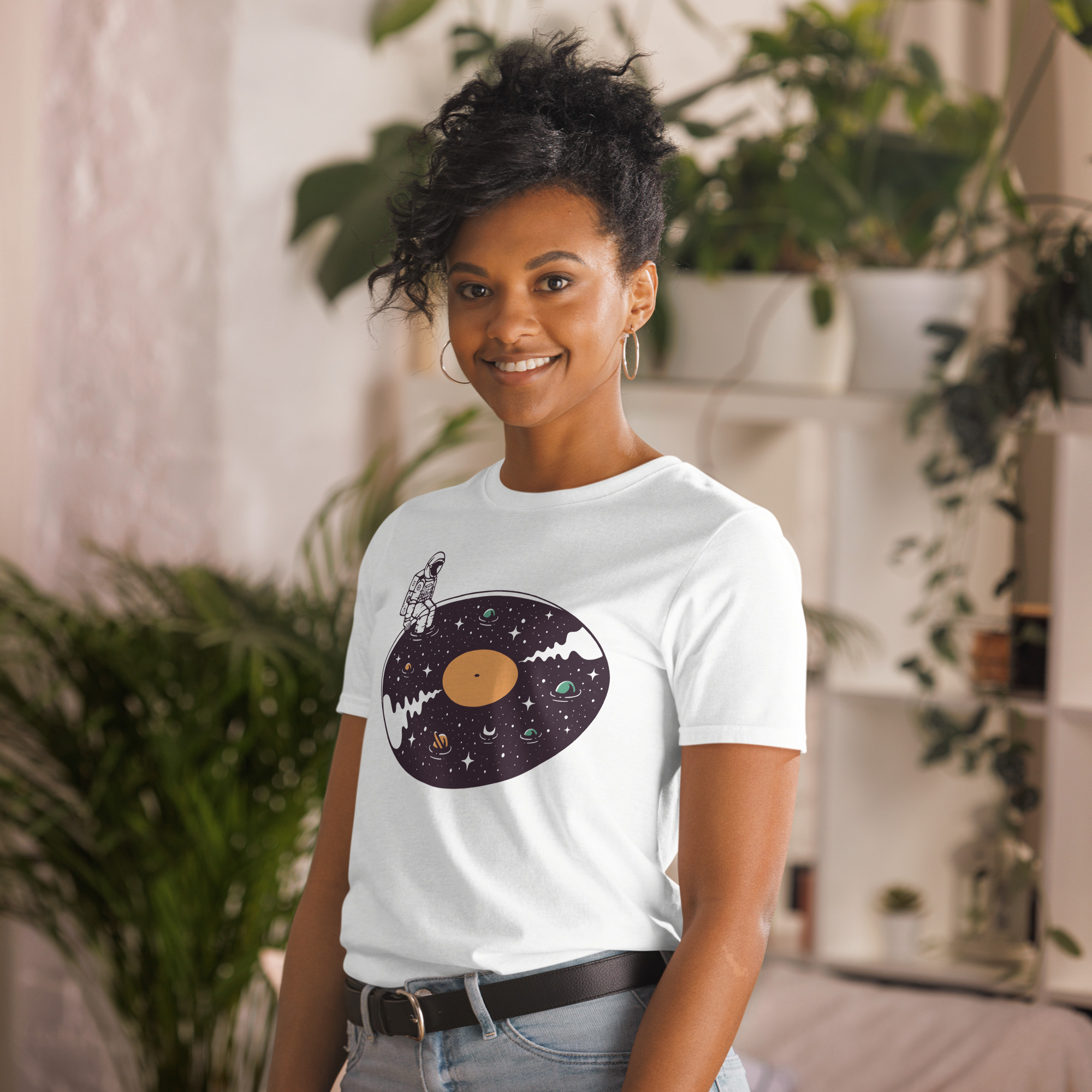Camiseta unisex - Vinyl and astronaut